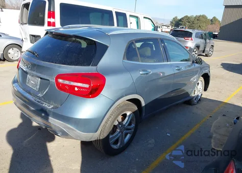 2015 Mercedes-Benz Gla 250 z USA, uszkodzony, nr VIN WDCTG4EB8FJ132964